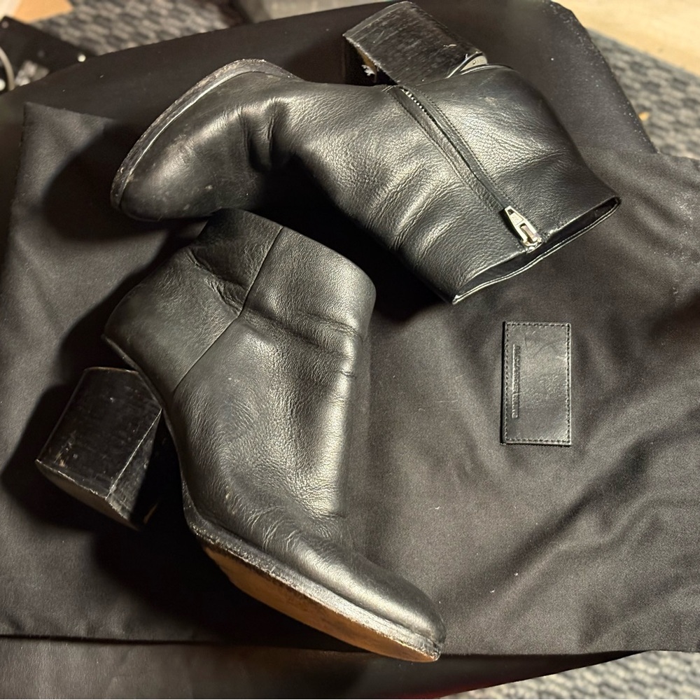 Alexander Wang Black Leather Ankle Boots, size 41 - Picture 3 of 5
